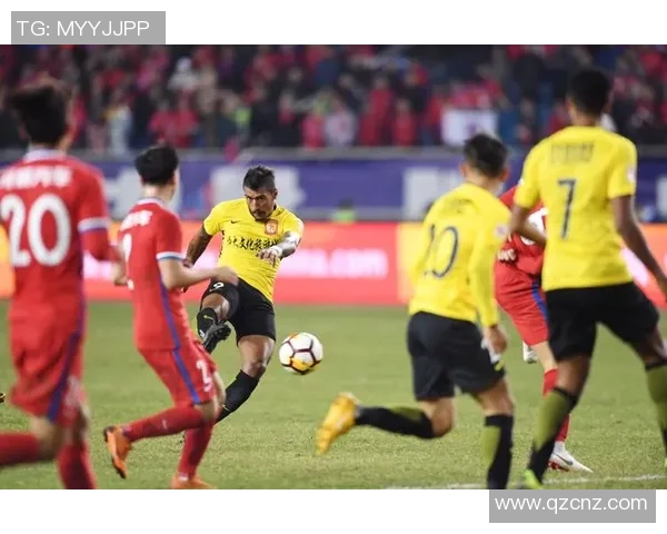 武汉足球队与重庆足球队的耐力较量赛后分析与总结